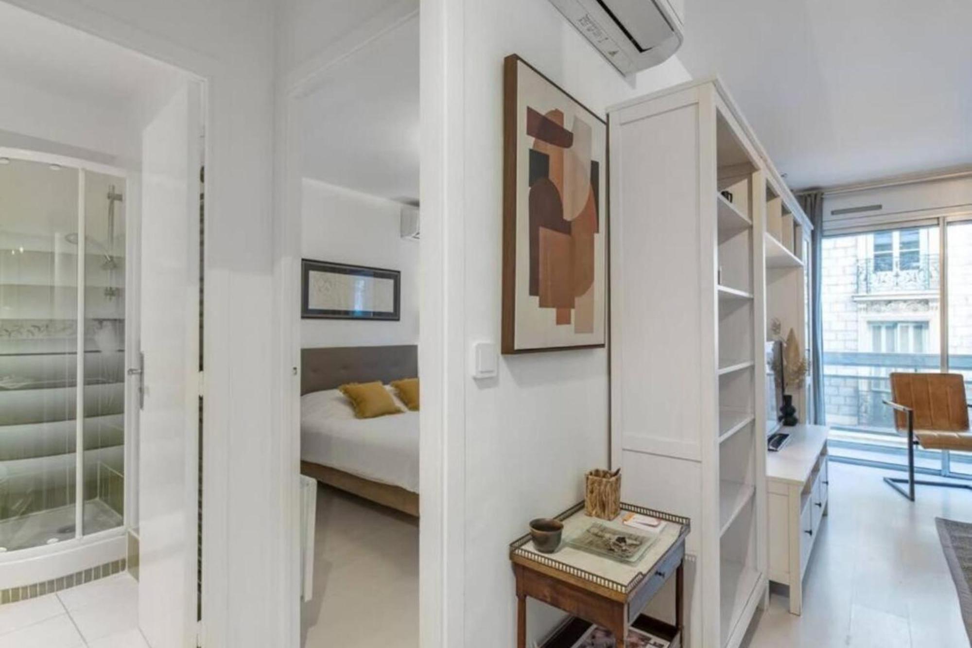 Rossini - And Cosy With Ac Appartement